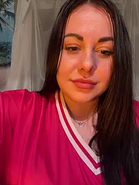 DaisyStreet live XXX chat