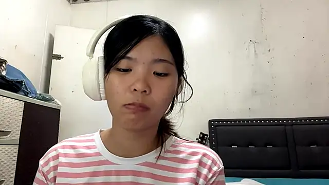 Chatroom XXX en direct de TerrilynJodon