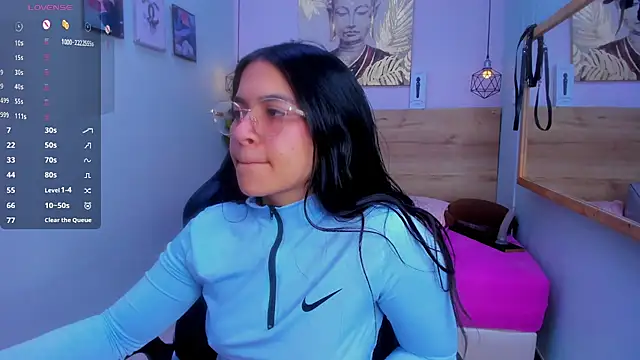 XXX chat uživo modela lalytulu99