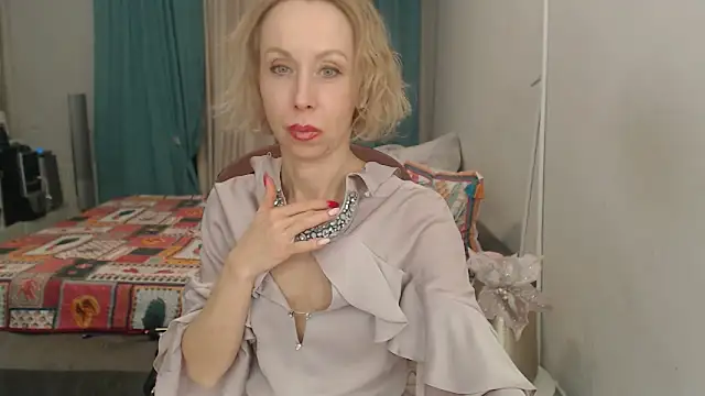 Онлайн чат XXX LuxuryNika