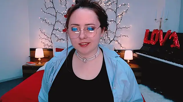 Hennessy_bunny's Live XXX Chat