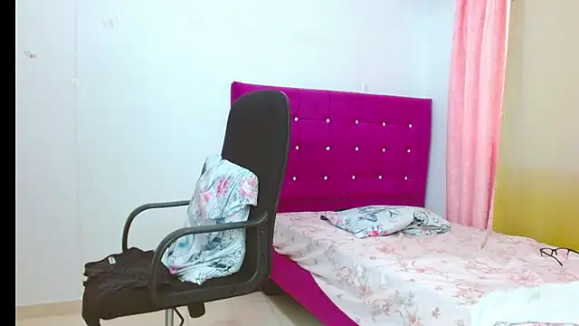 Sembang XXX Secara Langsung chantalsemenova1