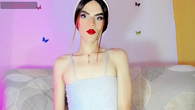 TatiGil 现场XXX聊天