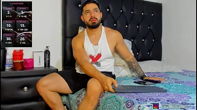 Chatroom XXX en direct de mikeblaree