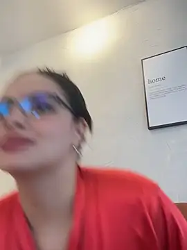 Tayler_Kim: онлайн-секс-чат