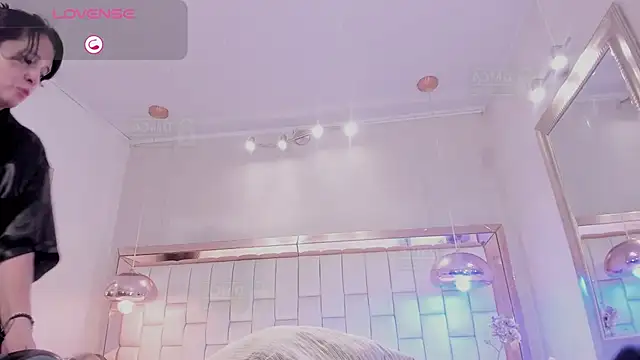 Chat XXX en directo de LADY_HELLEN