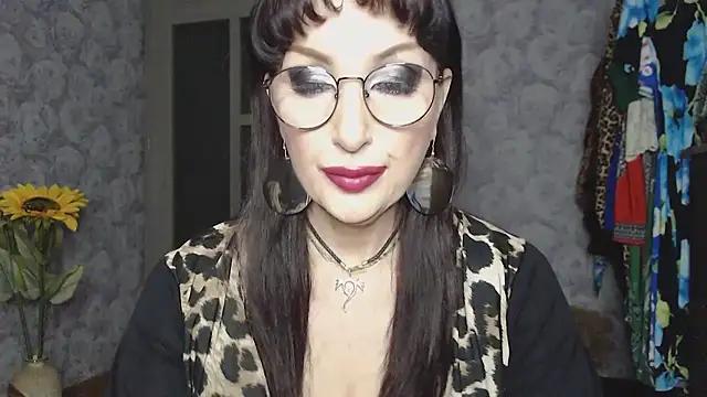 Chat XXX en directo de Aziza1