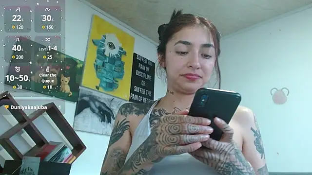 ZoeBakers_: απευθείας συνομιλία ΧΧΧ