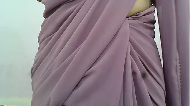 HotyRose: онлайн-секс-чат