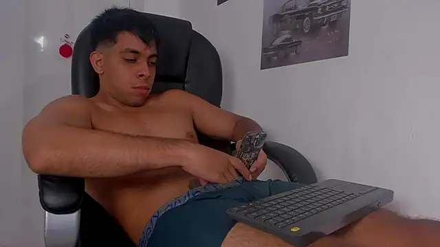 shooting_wilson's Live XXX Chat