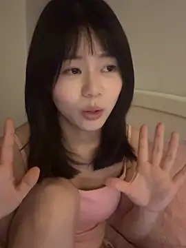 Nana-3's Webcam Show