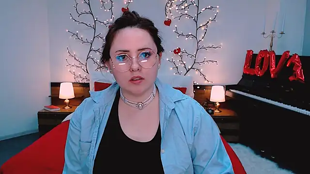 Hennessy_bunny 现场XXX聊天