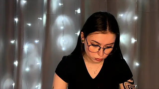 bellarison live XXX chat