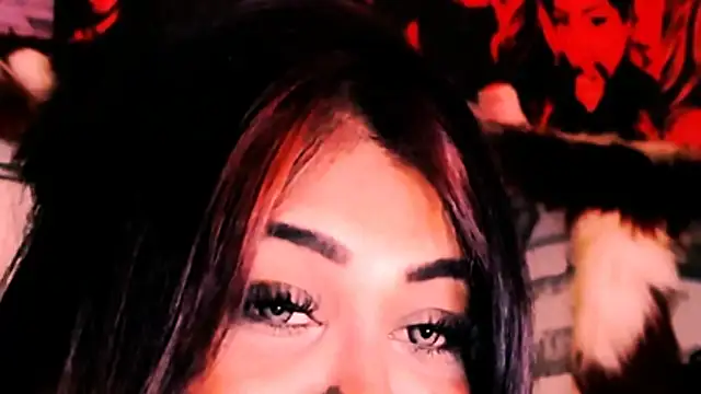 Chat XXX en directo de indian_dreamgirl