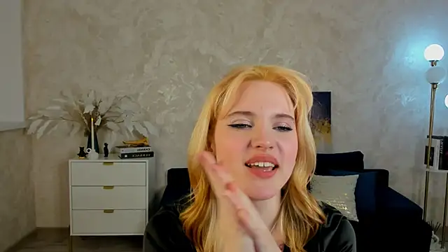 CarryParker's Live XXX Chat