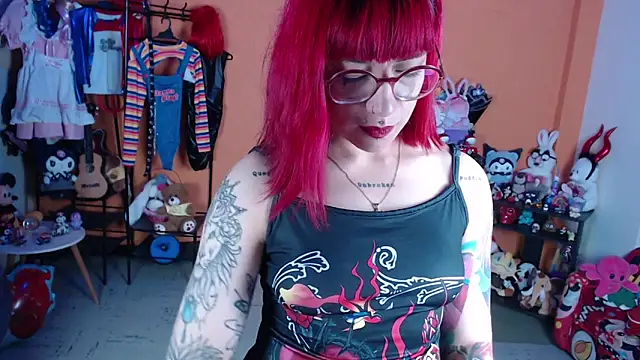 Chat +18 de MissMiia2 ao vivo