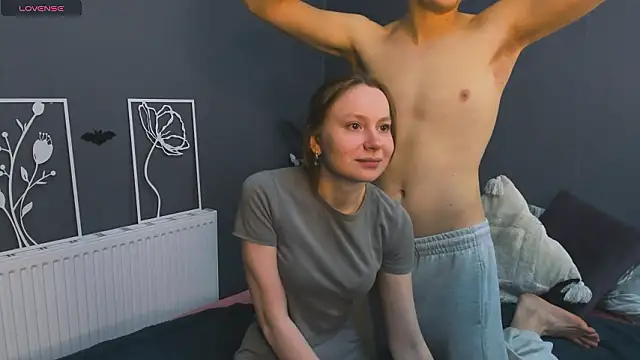 Živý XXX chat Lola_Raivis_