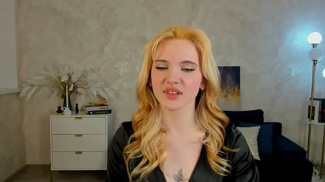 CarryParker live XXX chat