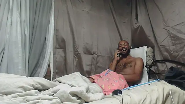 Živý XXX chat Camodick