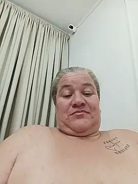 MilF-eterna_69のライブXXXチャット