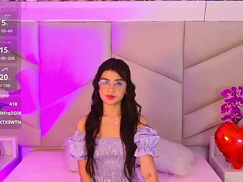 OliviaDiaz Live XXX-chat