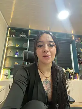 EmmyEvans1 Chat XXX in diretta