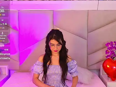 Онлайн чат XXX OliviaDiaz