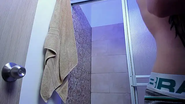 Nascary_Fox Show Webcam