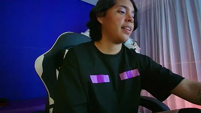 Emmapark_'s Live XXX Chat