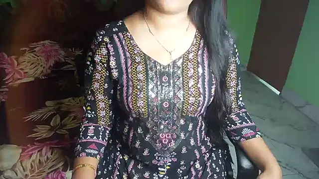 Chat XXX ao vivo de BengaliQueenStar