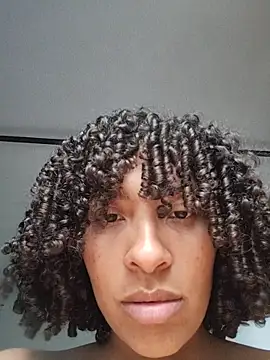 Chat +18 de DannaBerry ao vivo