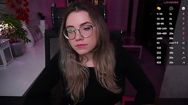 RemyCute 现场XXX聊天