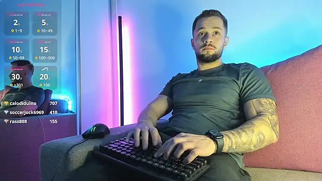 nicholasX1's Live XXX Chat