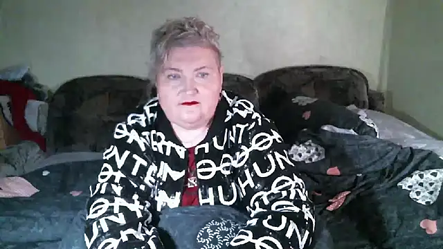 Lana555 Adlı Modelin Canlı XXX Sohbeti