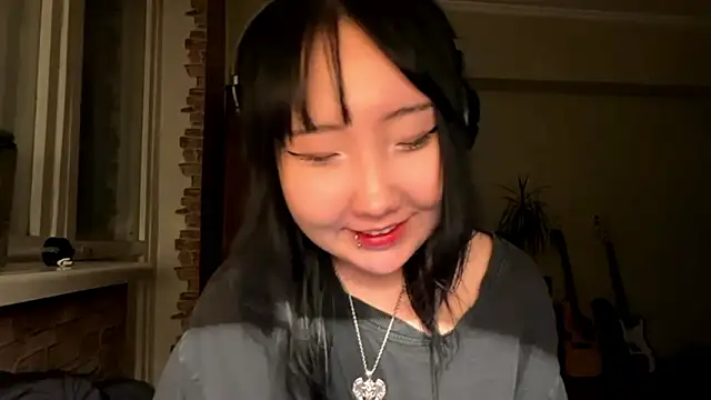 Yunananaa Live XXX-chat