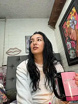 SALOME_KORLANDのライブXXXチャット