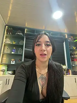 EmmyEvans1 Live XXX-chat