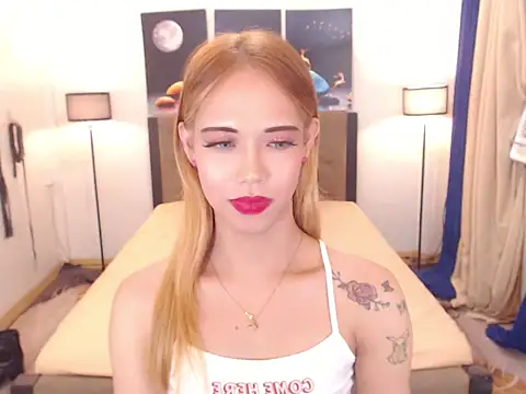 PreciousAmore Pertunjukan Webcam