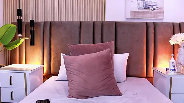 แชท XXX สดของ SaraLugo