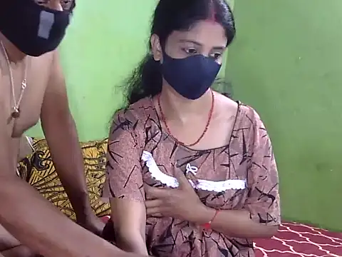 Indian_Horny_Wife 网络视讯表演