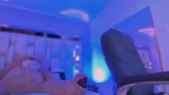 revenmiller_n Live XXX chat