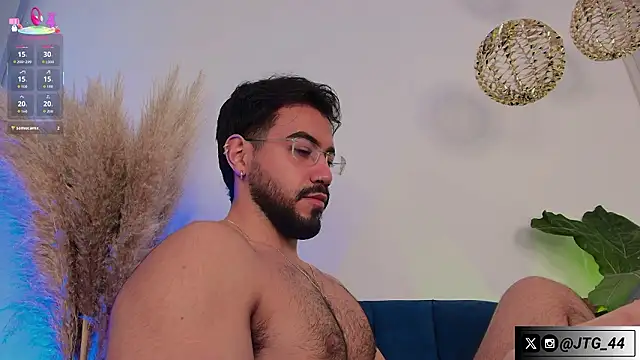 JeycobxBraand – Naživo XXX chat