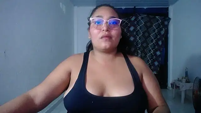 sirena_15's Live XXX Chat