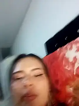 Chat +18 de Emily_Rouse23 ao vivo