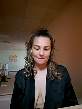 AvaCherryのライブXXXチャット