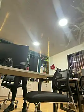 دردشة EmmyEvans1 الجنسية المباشرة