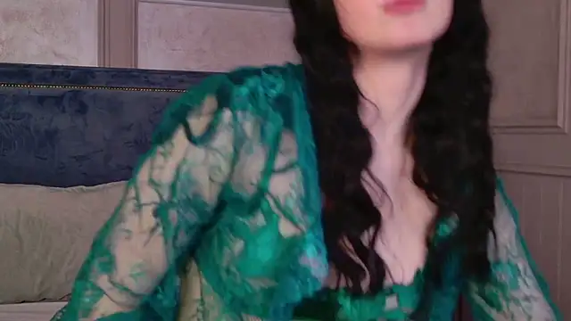 GraceMartinos Adlı Modelin Canlı XXX Sohbeti