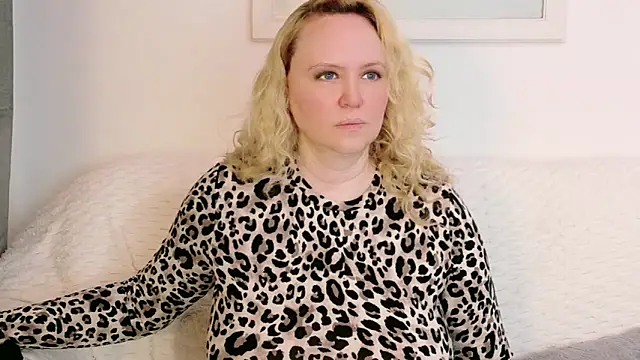 Czat XXX na żywo – Sarah4you