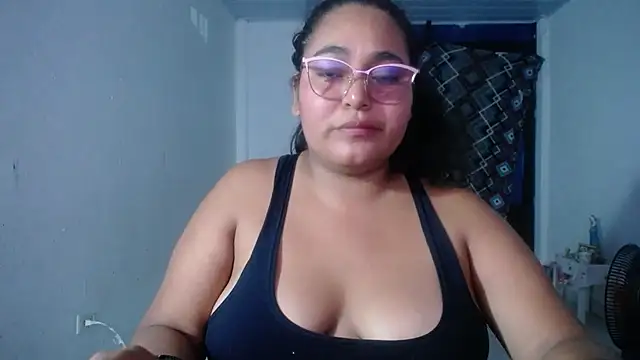 sirena_15's Live XXX Chat