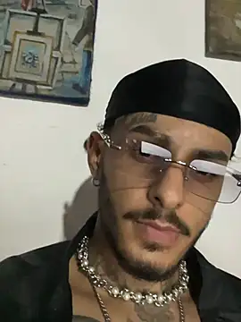 Chat +18 de liyamjunior ao vivo